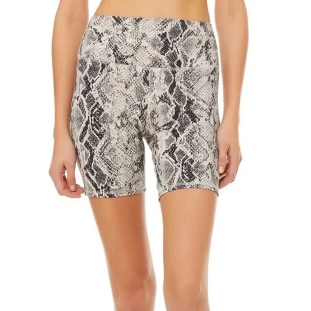Alo yoga high waist grey snakeskin vapor bike shorts compression 7" small M43
